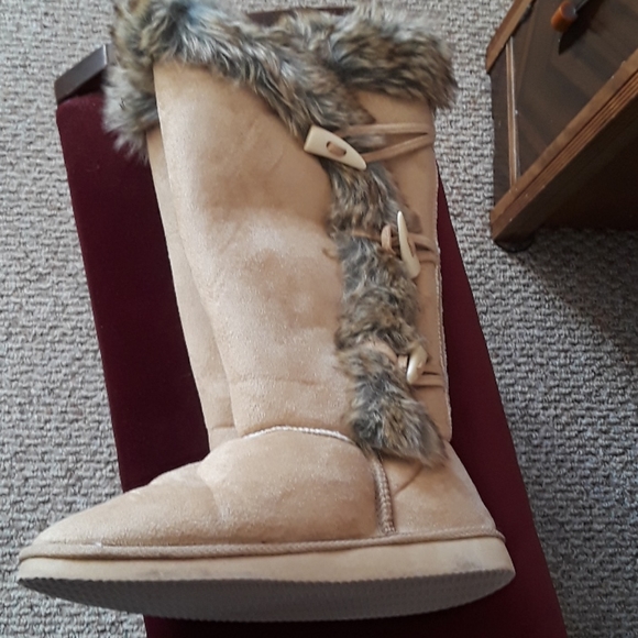 UGG Shoes - New Ugg Sheepskin boots